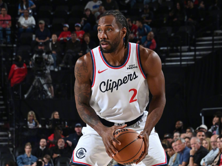 彩票-送勇士锁定第十！快船力克独行侠小卡34分创纪录 弗拉格25+9