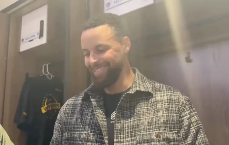 乐彩网-库里：很庆幸还能打附加赛，希望能把这个赛季延续下去